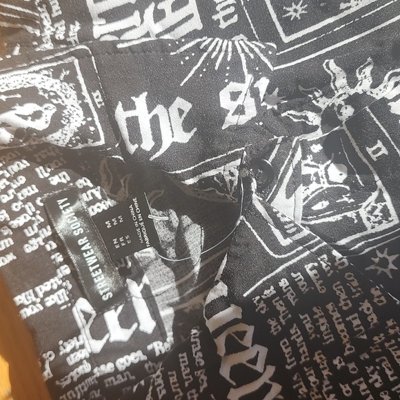 Streetwear Society Tarot Button Down - Picture 3 of 3